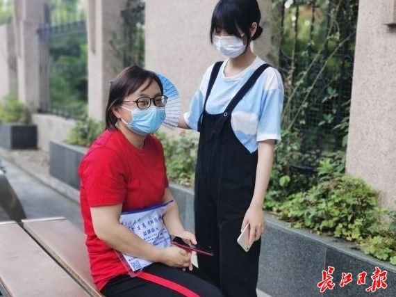 jinnianhui- 公牛德罗赞职业生涯总分破万  